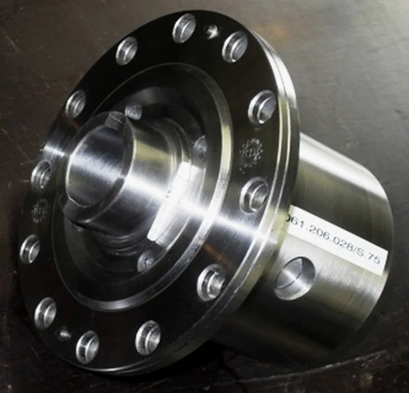 Neu gefertigtes Lamellen-Sperrdifferential nach ZF-Prinzip